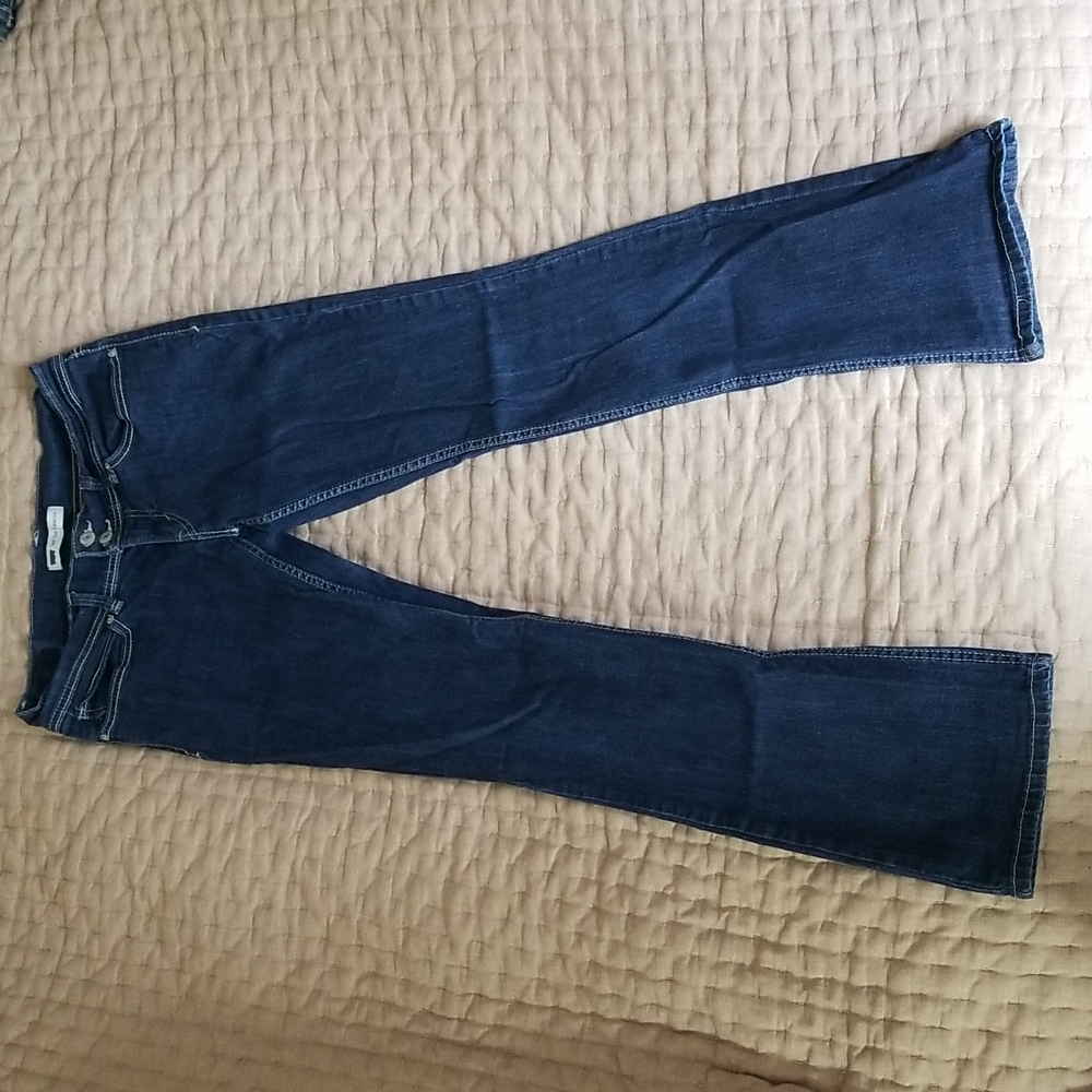 Levi's